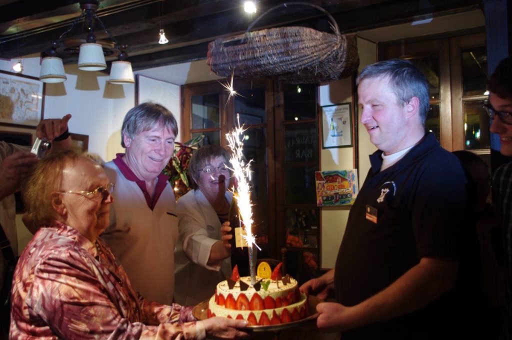 Le gâteau d'anniversaire