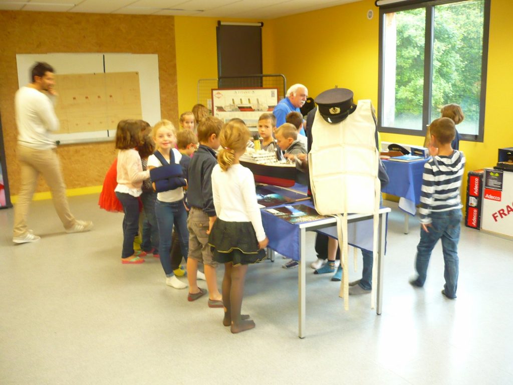 Image de l'exposition Titanic à l'école.
