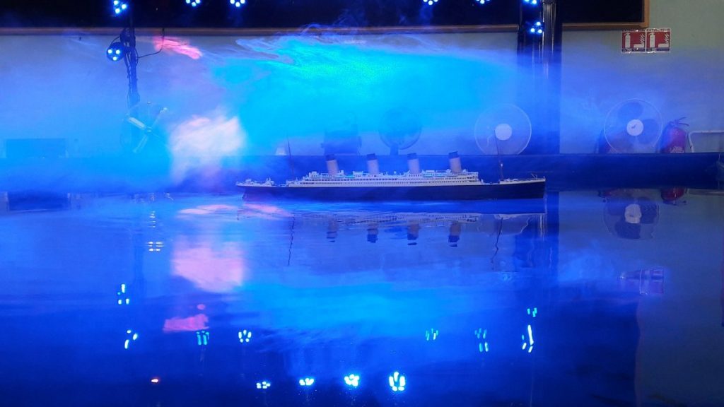 Maquette du Titanic en bassin.