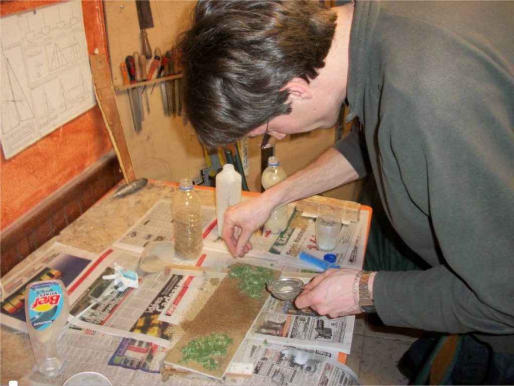Finitions sur la maquette de la gare maritime