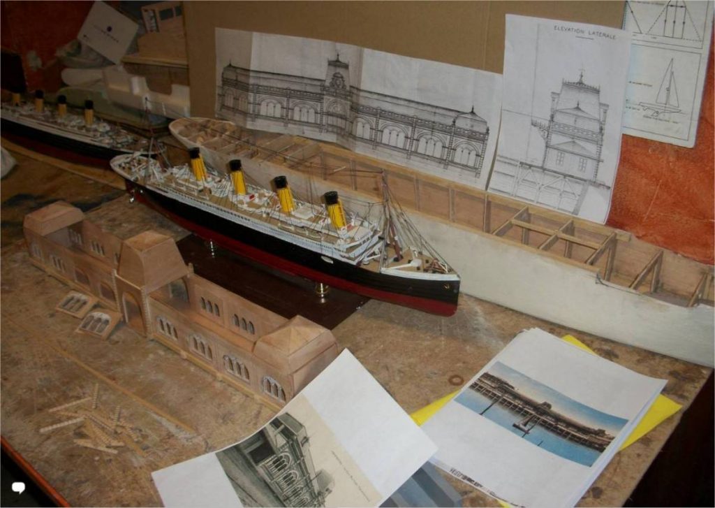 Ossature de la maquette de la gare maritime.