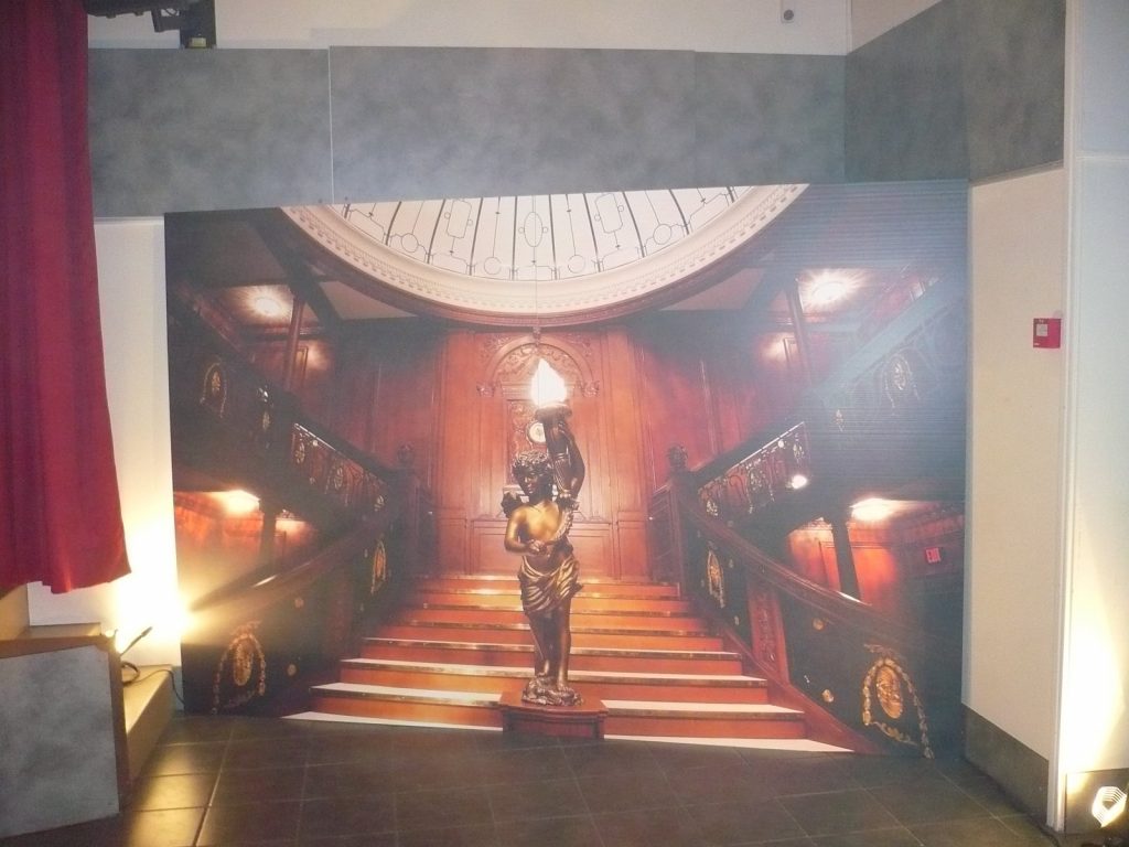 L'escalier de 1ère classe.