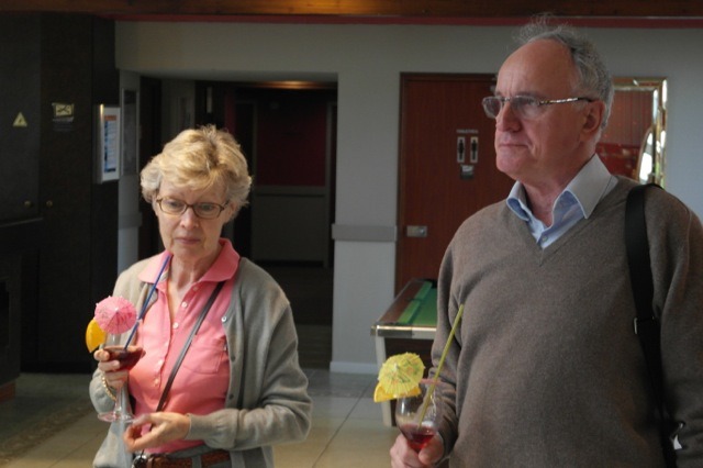 Pot dans le hall de l'hôtel.