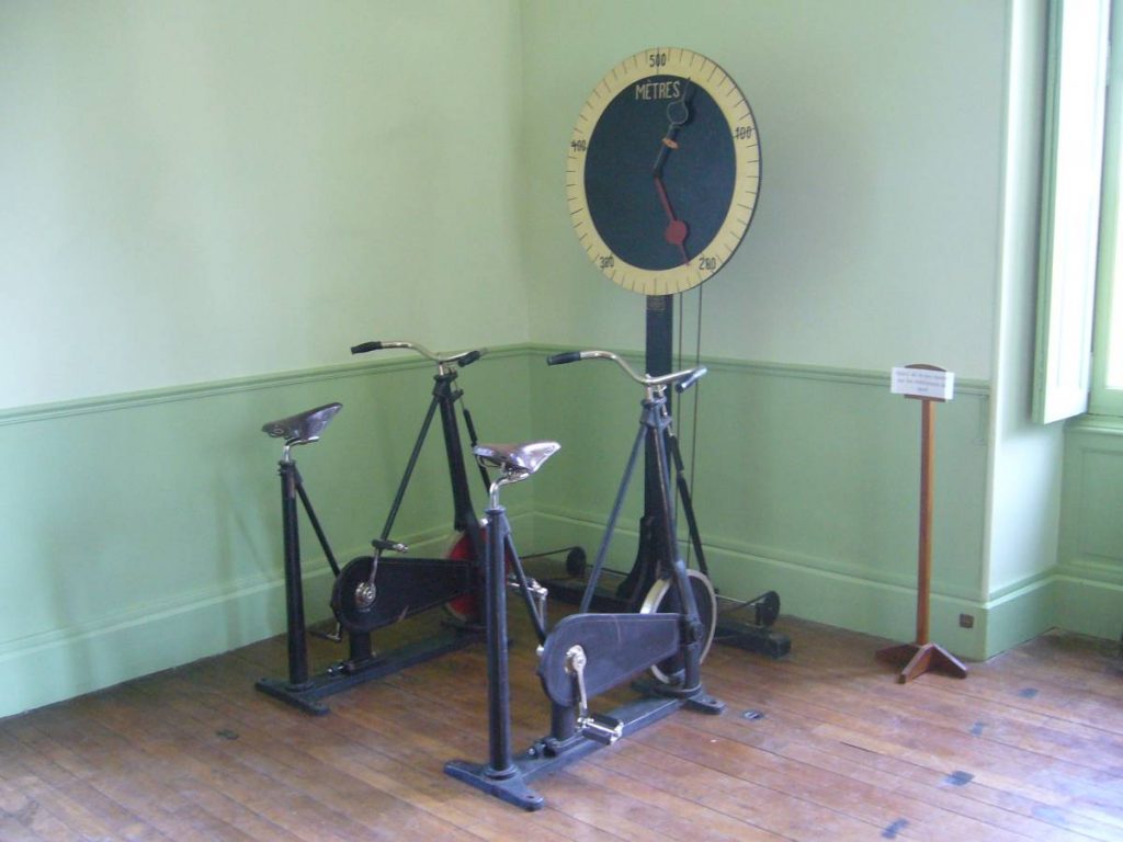 Les vélos du gymnase
