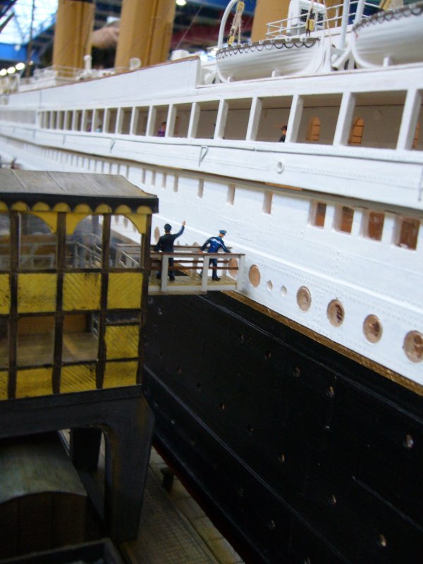 Vue d'une passerelle d'embarquement.