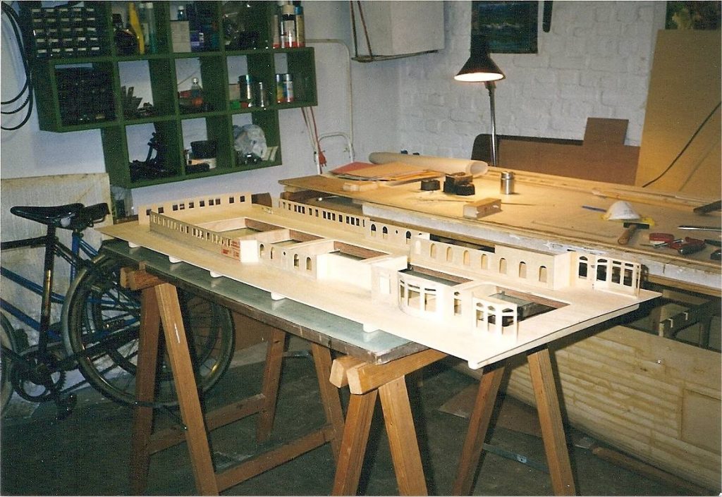 Début de la construction de la maquette du Titanic