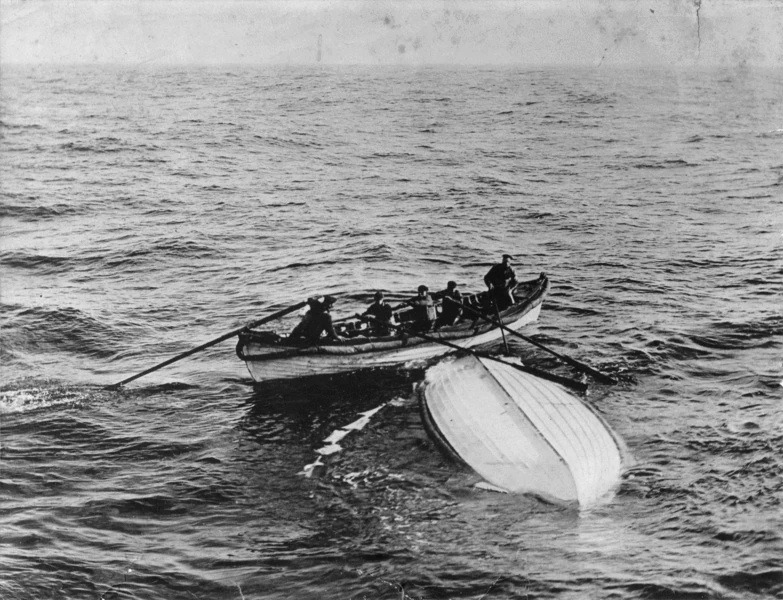 Lire la suite à propos de l’article L’odyssée des canots « Engelhardt » du Titanic