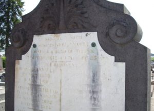 Lire la suite à propos de l’article À la recherche de Georges Jules Jouannault et Henriette Yvois