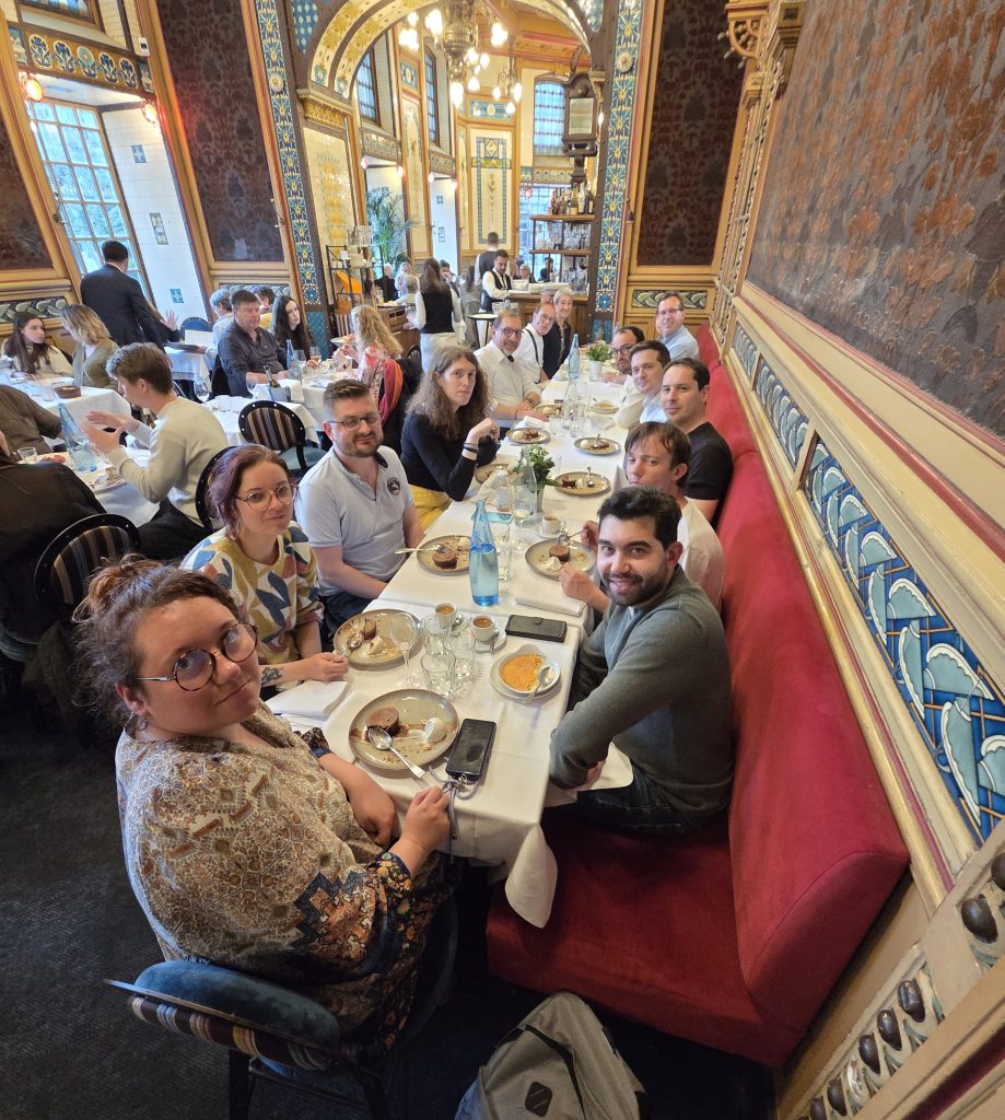 Repas de première classe à la Cigale